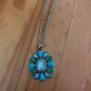 Turquoise Jewel Tone Pendant Necklace